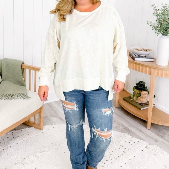 NWOT BiBi Solid Long Sleeve Top With Reverse Seam Detail - Picture 1 of 4